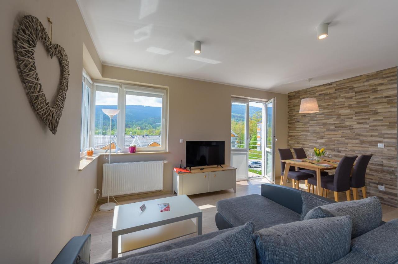Apartament Zakatek Gorski - 5D Apartamenty Świeradów-Zdrój エクステリア 写真